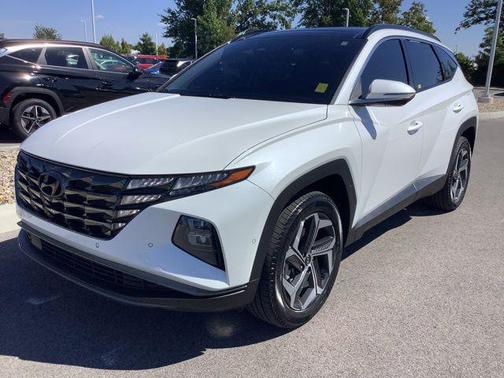 Quartz White 2022 Hyundai TUCSON Limited