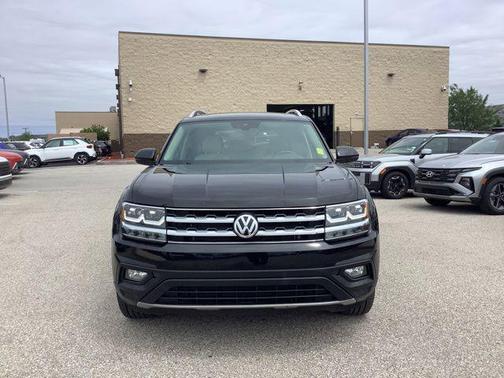 Deep Black Pearl 2019 Volkswagen Atlas 3.6L SE w/Technology