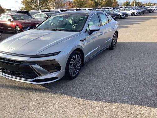 2026 Hyundai SONATA Hybrid Limited