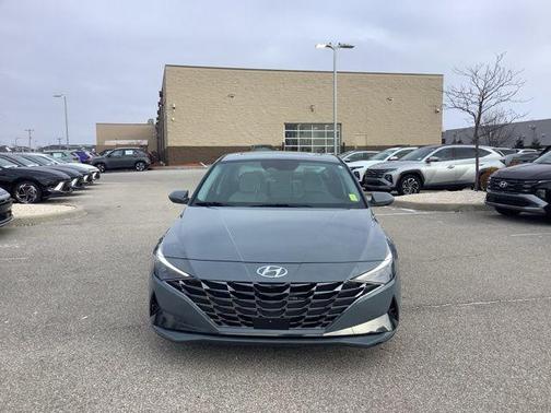 2023 Hyundai ELANTRA HEV Limited