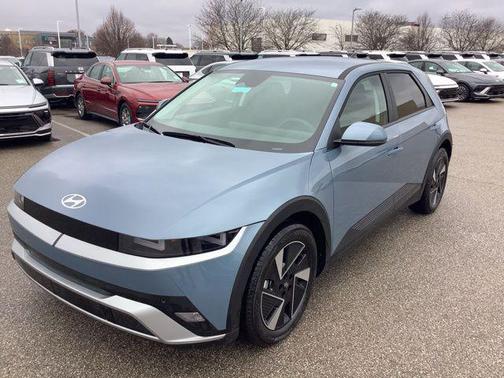 2026 Hyundai IONIQ 5 SE Standard Range