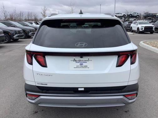 2025 Hyundai TUCSON SEL