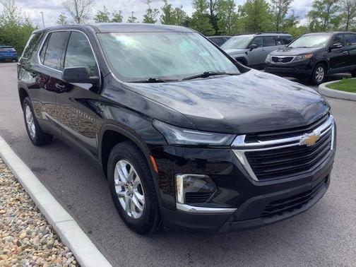 2022 Chevrolet Traverse LS