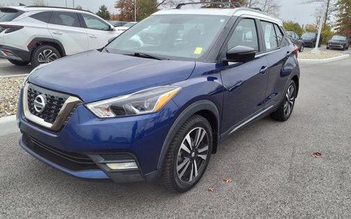 2019 Nissan Kicks SR
