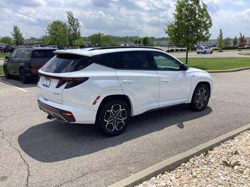 White Pearl 2024 Hyundai TUCSON Hybrid N Line