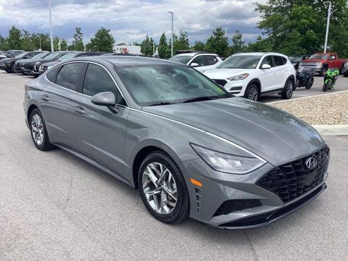2023 Hyundai SONATA SEL