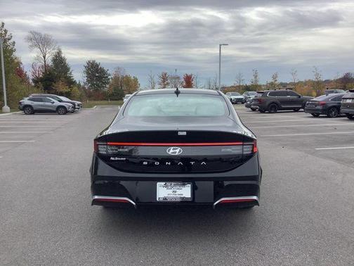 2026 Hyundai SONATA SEL