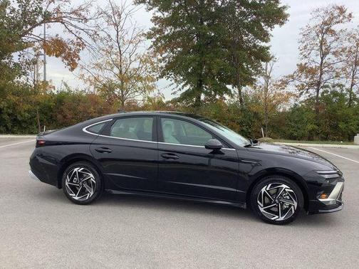 2026 Hyundai SONATA SEL