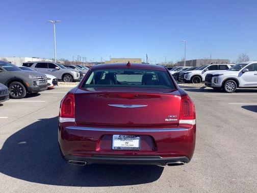 2020 Chrysler 300 Limited