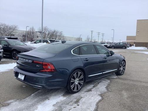 2023 Volvo S90 B6 Ultimate