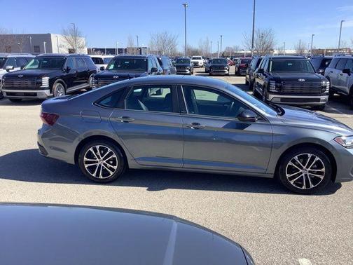 2024 Volkswagen Jetta 1.5T Sport