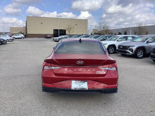 2023 Hyundai ELANTRA HEV Blue