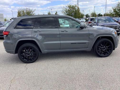 2020 Jeep Grand Cherokee Altitude