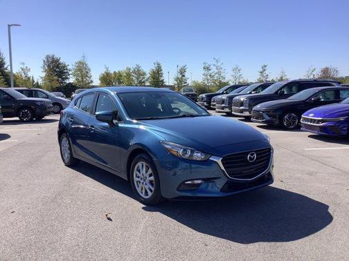 2018 Mazda Mazda3 Sport