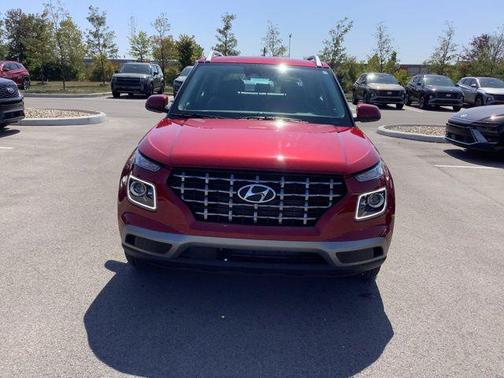 2025 Hyundai VENUE Limited