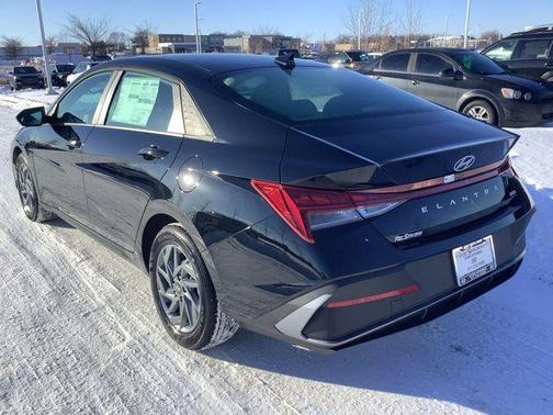 2026 Hyundai ELANTRA HEV Blue