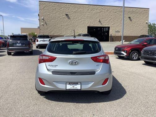 Shimmering Silver 2014 Hyundai Elantra GT Base