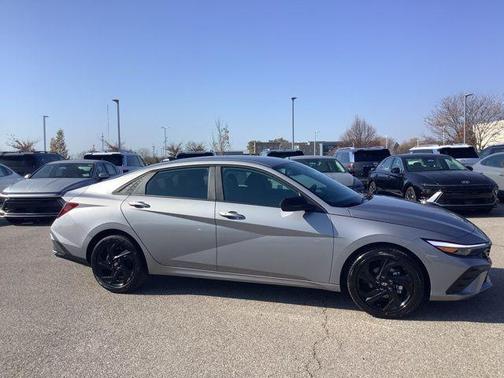 2026 Hyundai ELANTRA Sport