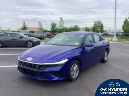 2025 Hyundai ELANTRA SE