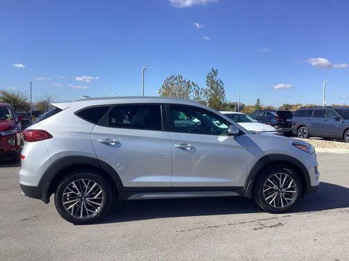 2019 Hyundai TUCSON SE