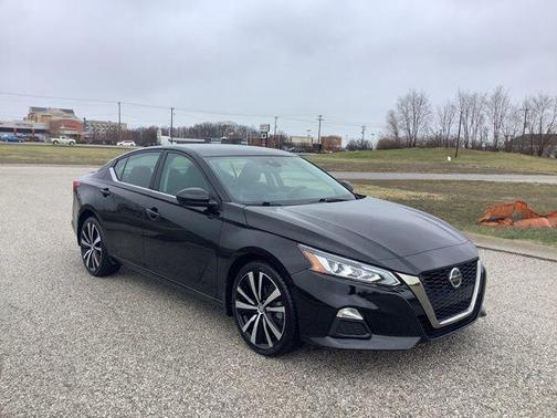 2021 Nissan Altima SR Intelligent AWD