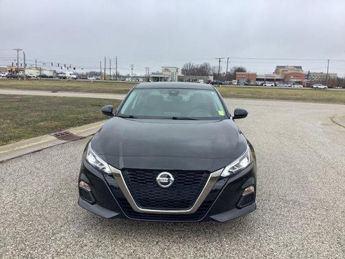 2021 Nissan Altima SR Intelligent AWD