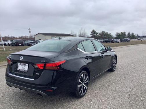 2021 Nissan Altima SR Intelligent AWD