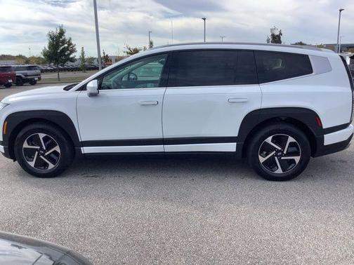 2026 Hyundai IONIQ 9 SE