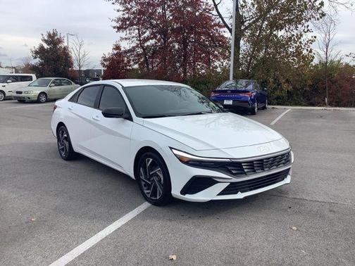 Serenity White 2025 Hyundai ELANTRA HEV SEL Sport