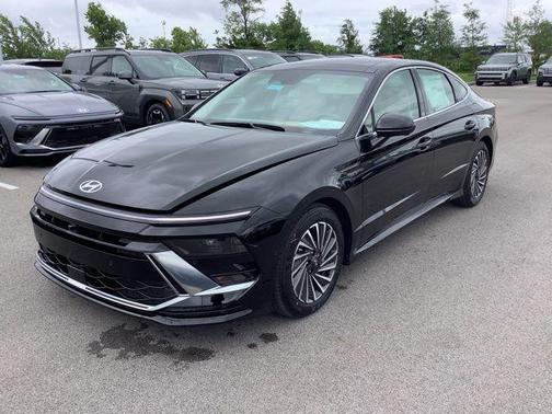 2025 Hyundai SONATA Hybrid Limited