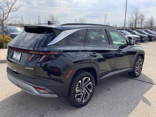 Ash Black 2026 Hyundai TUCSON Hybrid Limited