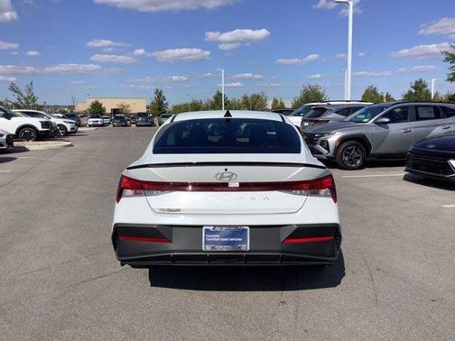 2025 Hyundai ELANTRA Sport