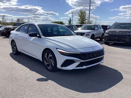 2025 Hyundai ELANTRA Sport