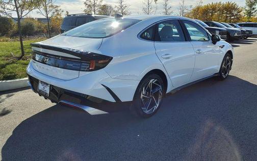 2026 Hyundai SONATA SEL