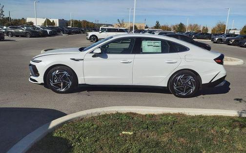 2026 Hyundai SONATA SEL