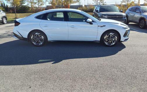 2026 Hyundai SONATA SEL