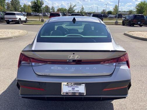 2025 Hyundai ELANTRA Sport