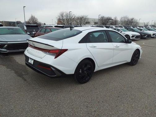 2026 Hyundai ELANTRA Sport