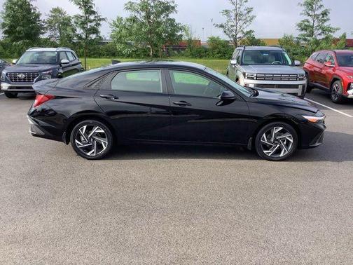 2025 Hyundai ELANTRA Sport