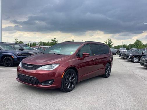 2019 Chrysler Pacifica Limited
