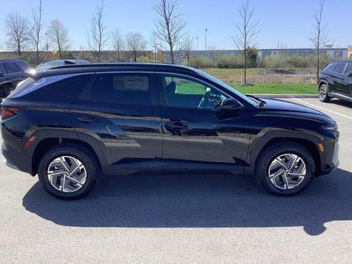 2025 Hyundai TUCSON Hybrid Blue