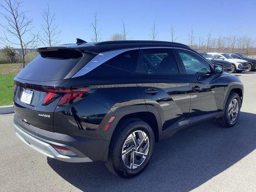 2025 Hyundai TUCSON Hybrid Blue