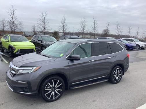 2020 Honda Pilot Touring 8-Passenger