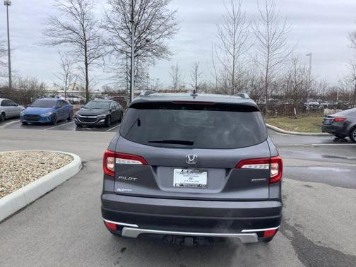 2020 Honda Pilot Touring 8-Passenger