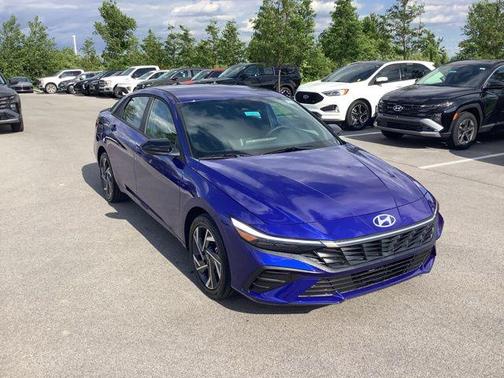 2025 Hyundai ELANTRA Sport