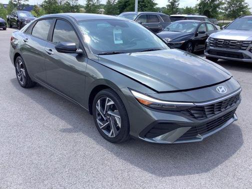 2025 Hyundai ELANTRA Sport