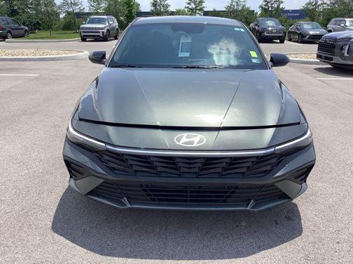 2025 Hyundai ELANTRA Sport