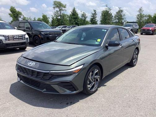 2025 Hyundai ELANTRA Sport