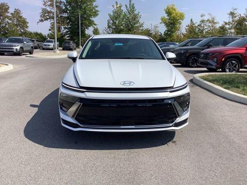 2026 Hyundai SONATA SEL