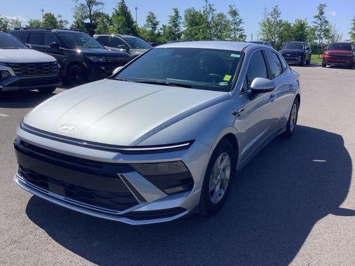 2025 Hyundai SONATA SE